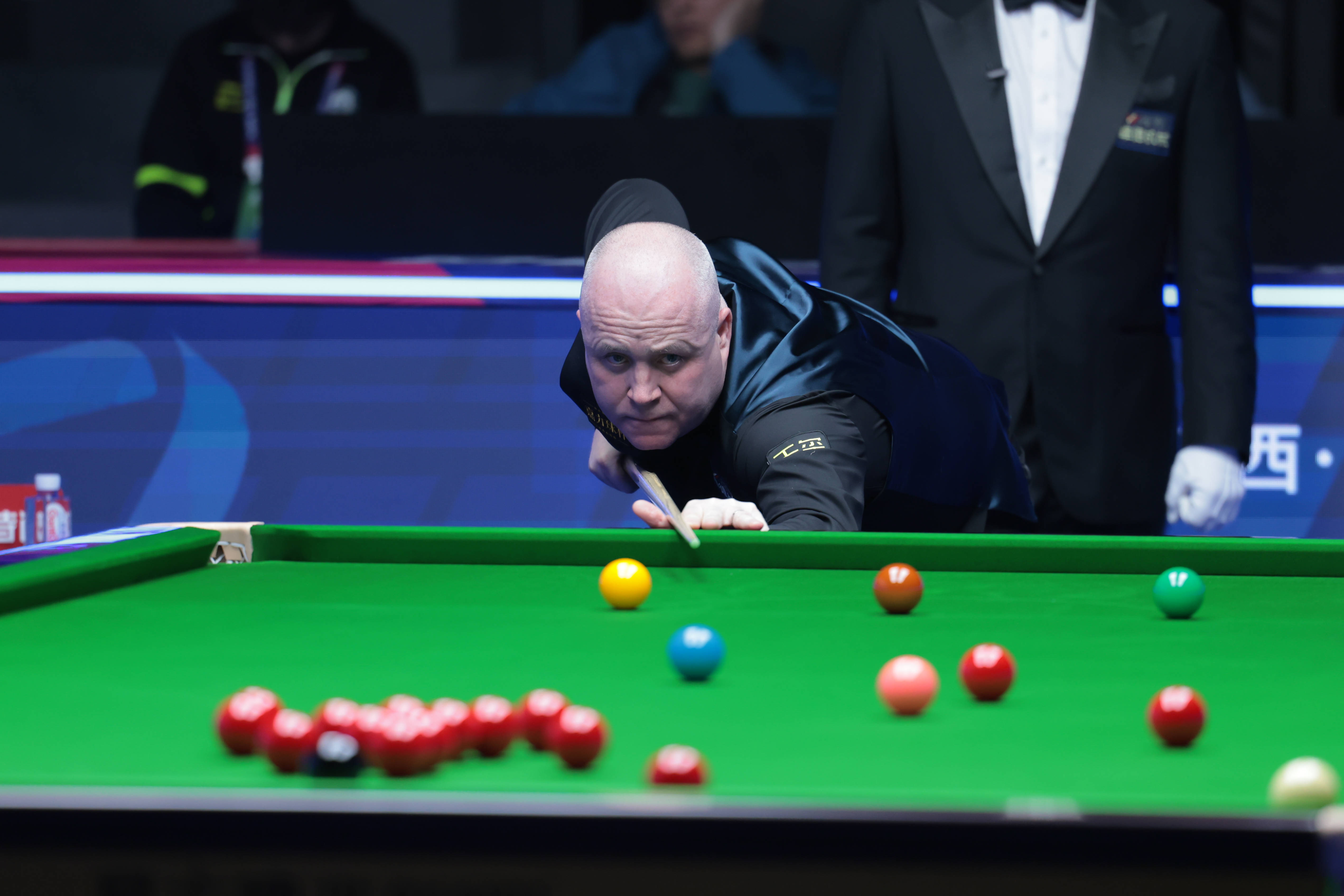 在绿茵场上 在绿茵场上