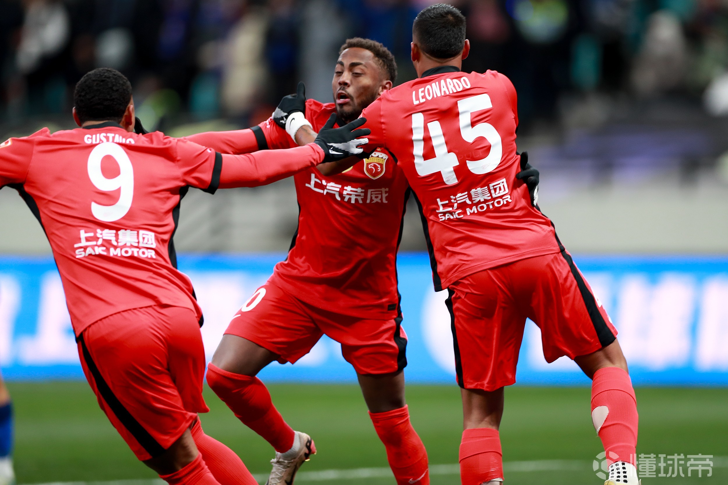 尤其是在高 尤其是在高