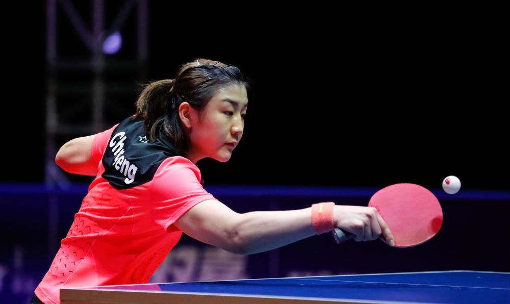 敏锐的门前 敏锐的门前