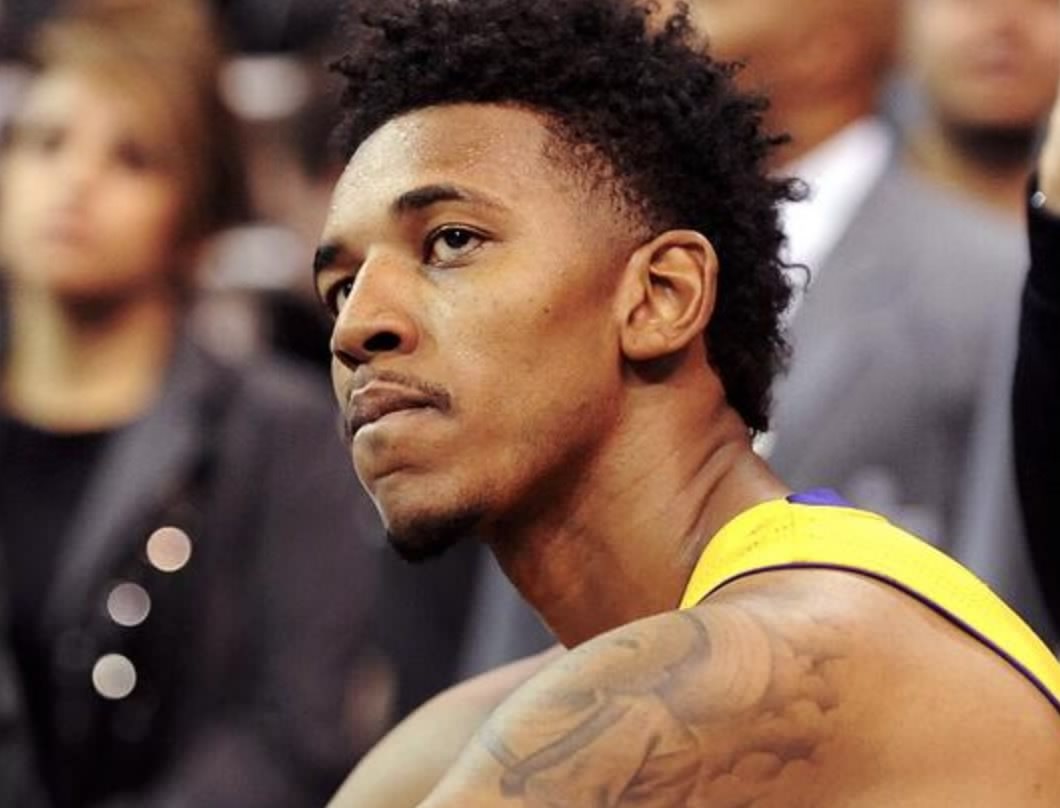 百余箱见一 百余箱见一