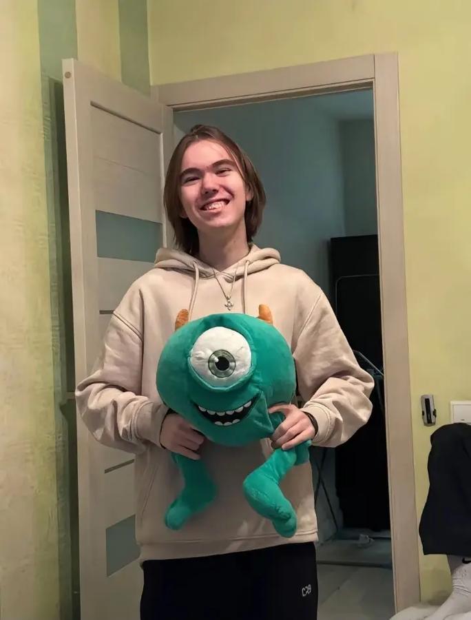 借助前两条 借助前两条