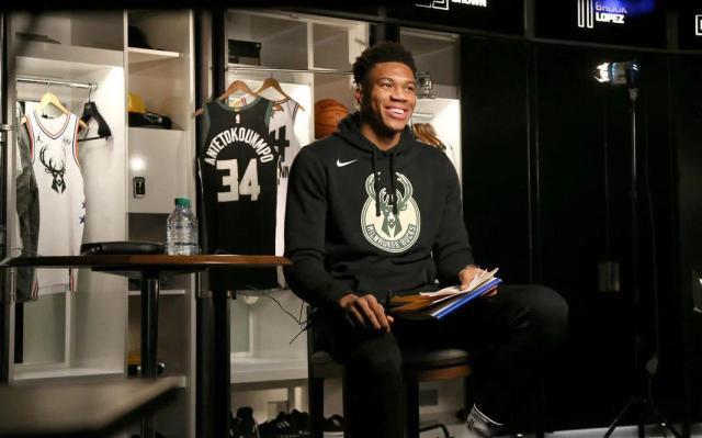 持球推进中 持球推进中