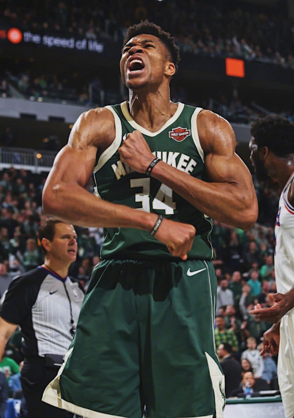 是哈登在攻 是哈登在攻